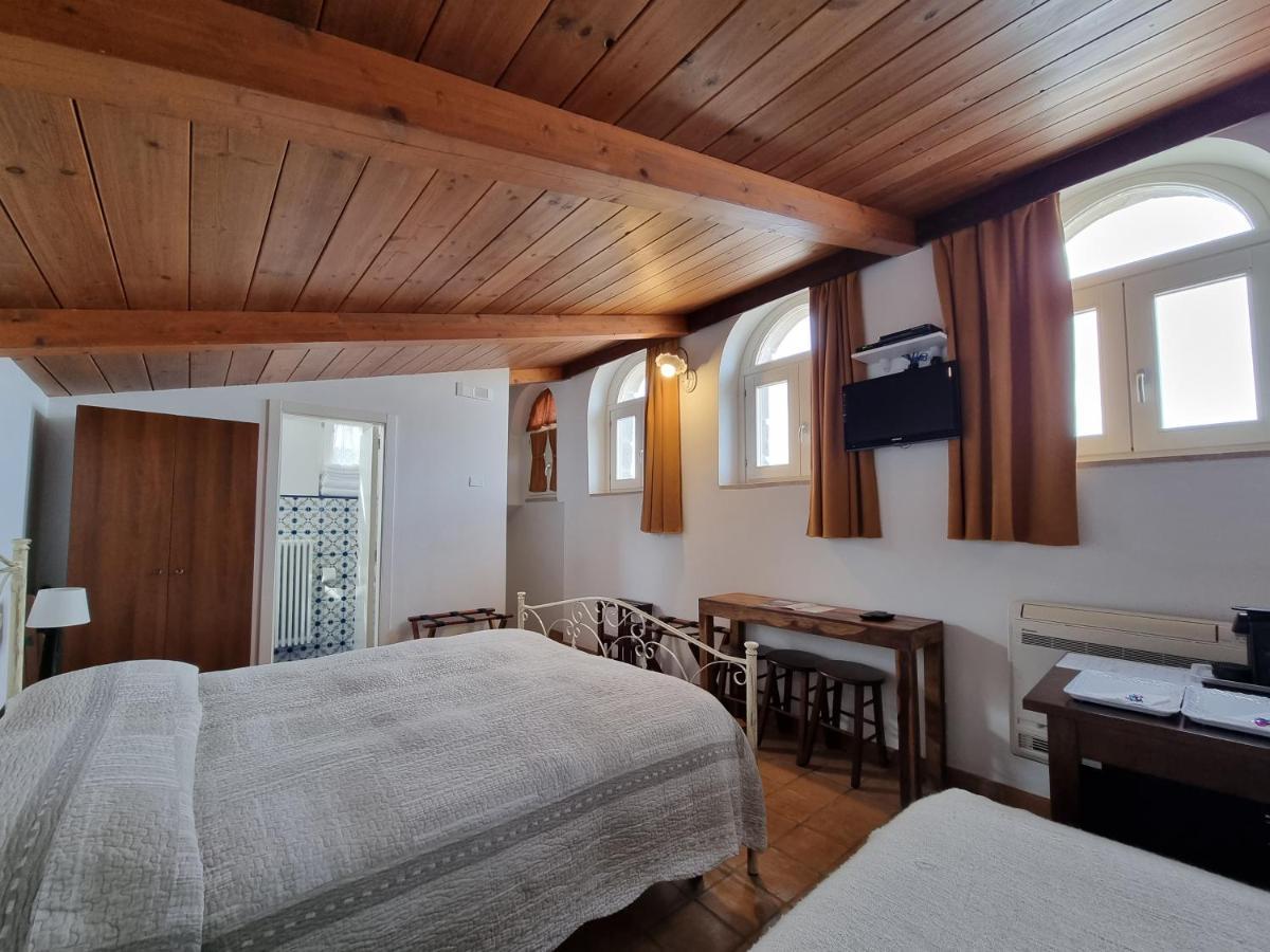 Torretta Ai Sassi Hotell Matera Exteriör bild